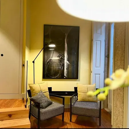 Center- 2 W Ac Apartment *